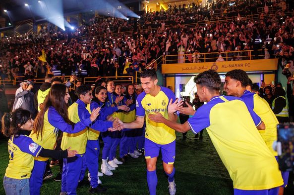 Ronaldo unveiled by Al-Nassr