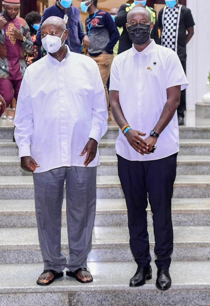 HE Yoweri Kaguta Museveni (Left) and EddyKenzo(Right)