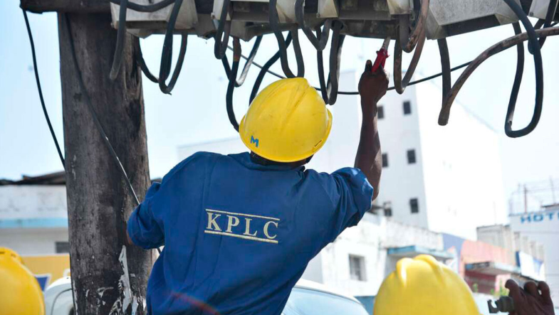The transformer failure has led to intermittent power supply, affecting both residential and commercial areas. Technicians from the electricity company are currently on-site assessing the situation and working to restore power as quickly as possible. Residents are advised to report any further issues and to use alternative sources of light and power until the situation is resolved.